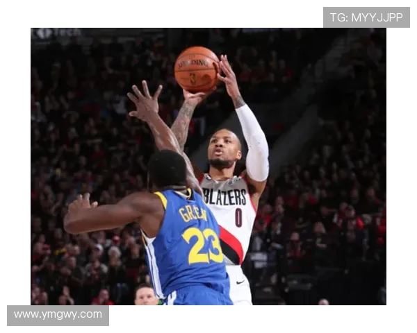 亚历山大半场投篮准星爆棚两分全中三分失准砍下13分展现强大战力